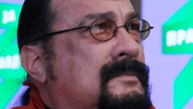Photo of Стивен Сигал стал членом партии «Справедливая Россия» и представил свой первый законопроект
